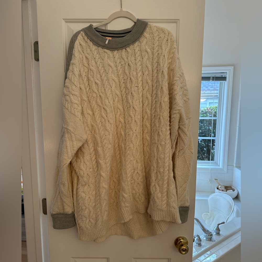 Free people Olympia sweater NWOT